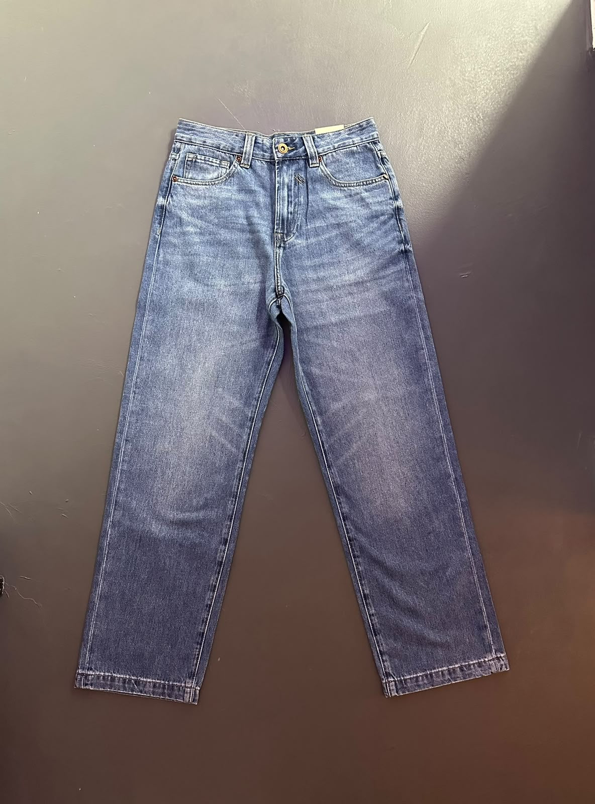 MAX 8018