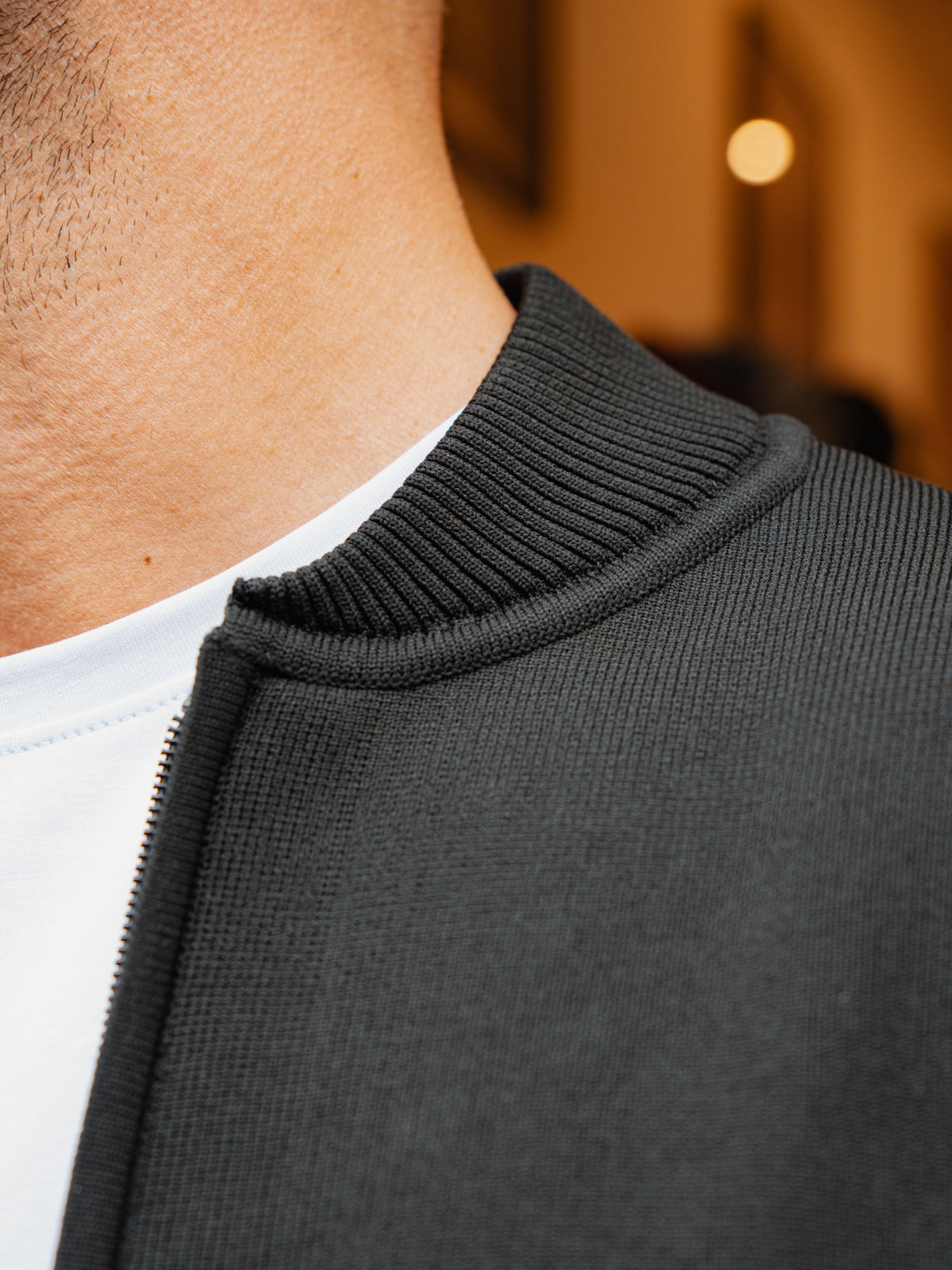 MAGLIA MODELLO BOMBER