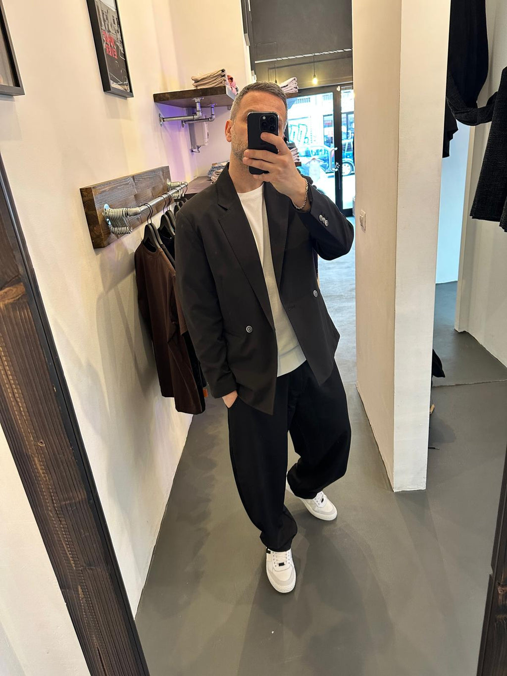 ABITO RELAXED FIT