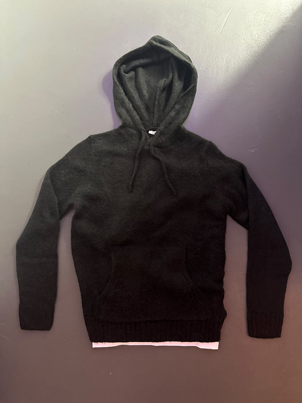 MAGLIONE CON CAPPUCCIO