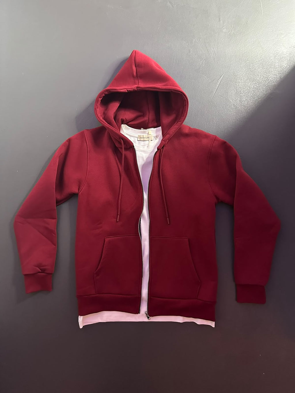 FELPA CON CAPPUCCIO E ZIP
